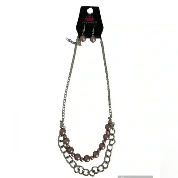 Paparazzi Women’s Necklace and Earrings Mauve and Silver Color - Picture 2 of 4